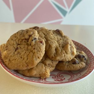 Galleta de arándanos y chocolate blanco